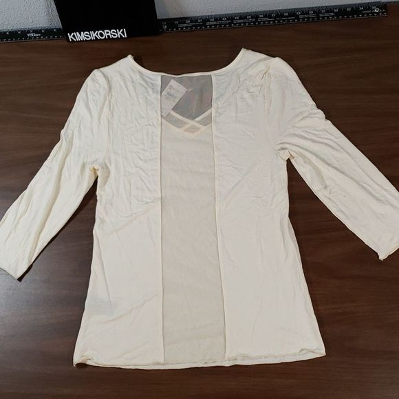 NEW Buckle BKE Red ¾ Sleeve V-Neck Top Shirt Blouse with Mesh Inset‎ Small - Picture 4 of 7